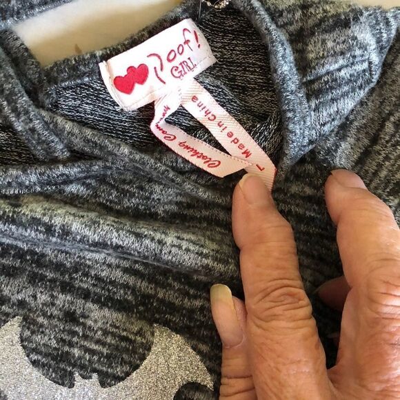 Poof Sequin Owl Witch Crisscross  top size L NWT - Picture 3 of 6